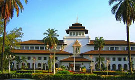 Paket Wisata